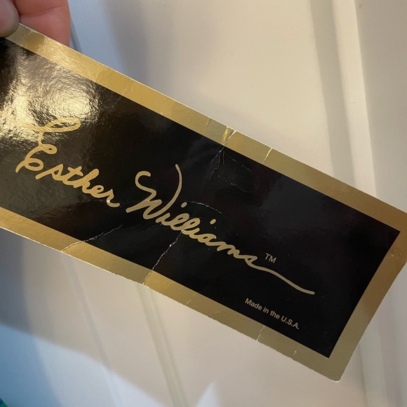 Adorable NWT mermaid swimsuit from Esther Williams - Picture 5 of 5